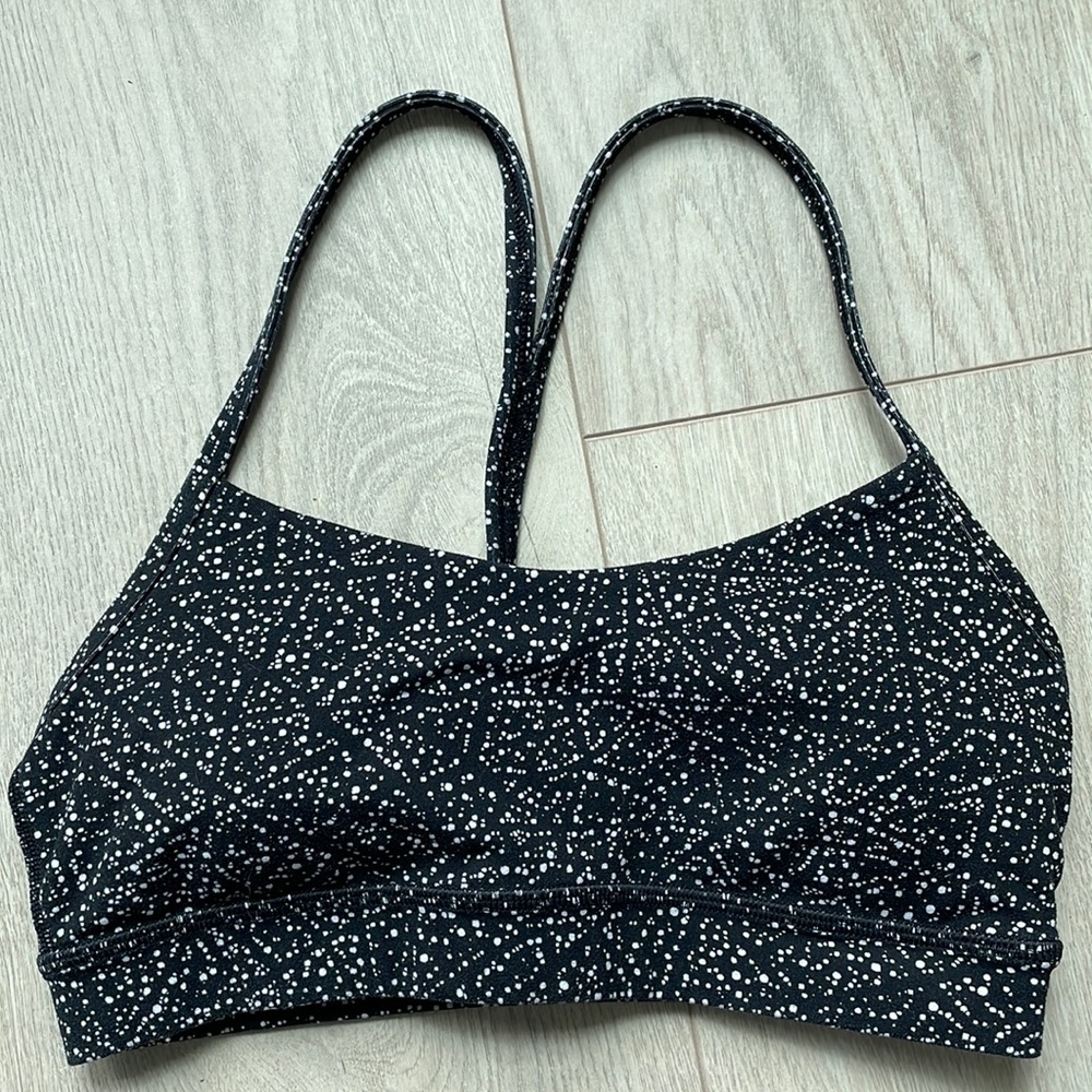 Lululemon Flow Y Nulu Bra